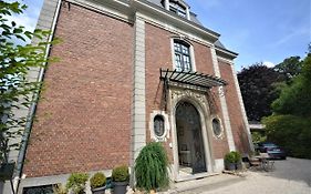 Villa De Noailles